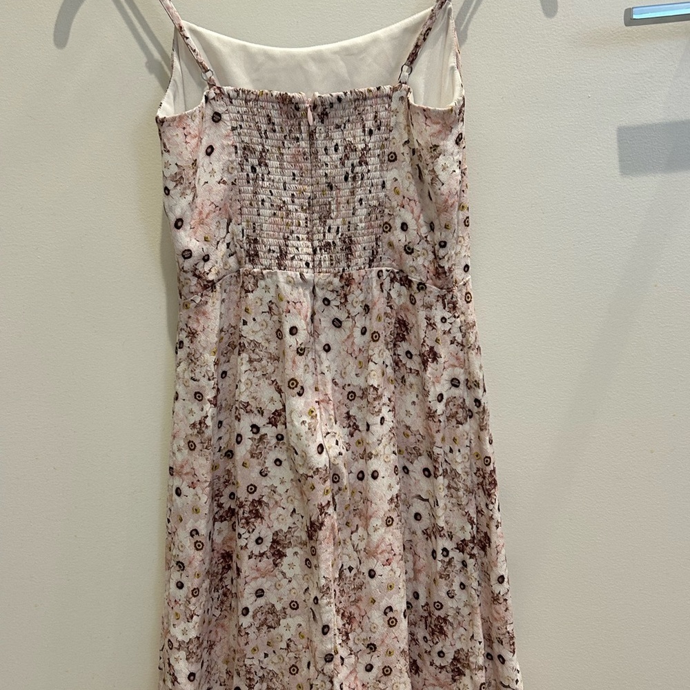 Flirty Aritzia Floral Dress Size 2XS - Picture 4 of 4